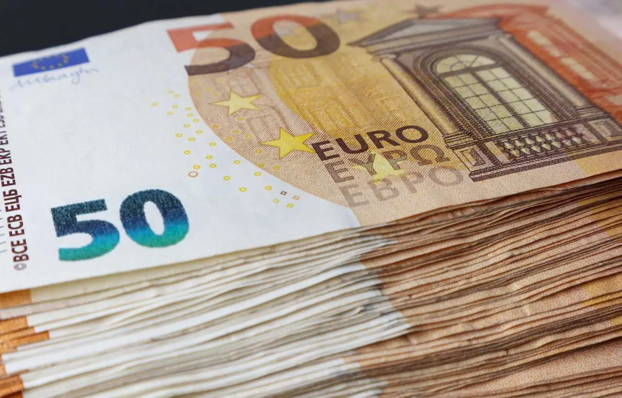 Banconote da 50 euro sotto osservazione la Banca Centrale avverte sui rischi reali Immagine selezionata