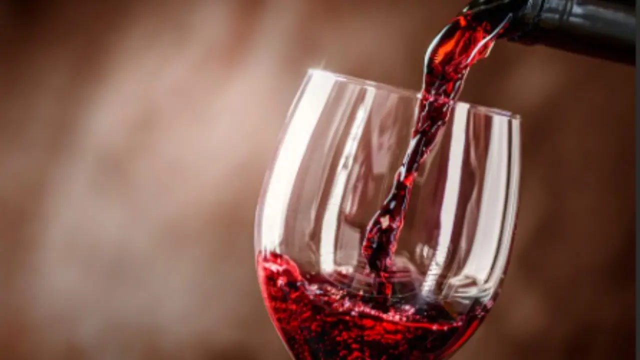 Vigneti italiani verso la rinascita la svolta che rilancia il settore del vino Immagine selezionata