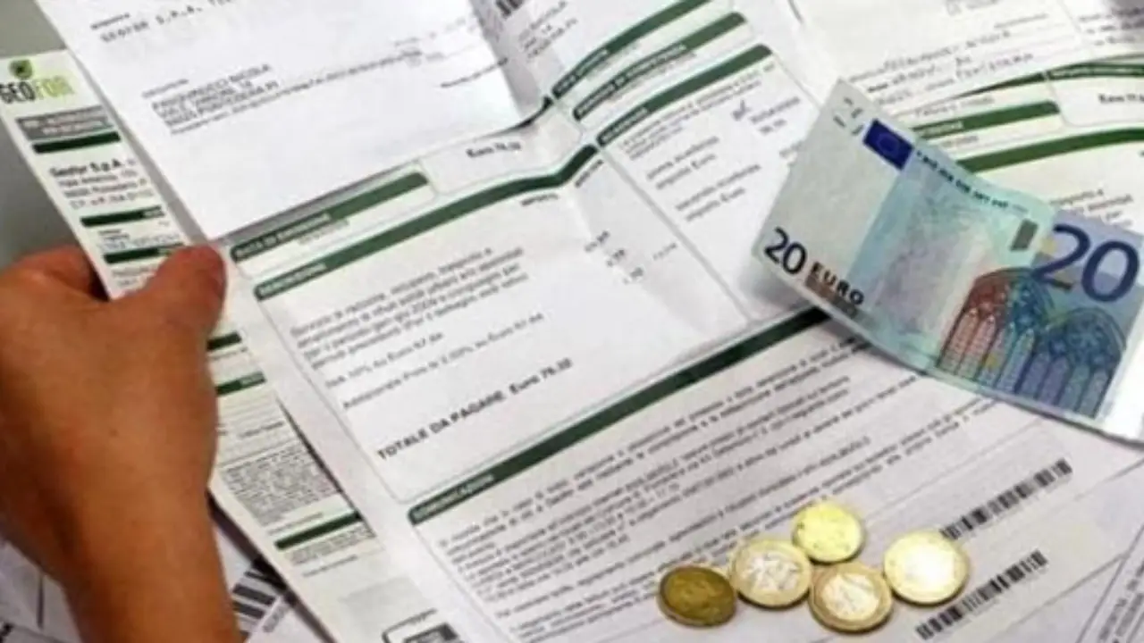 Maxi multa da oltre 16.000 euro al capitano per inquinamento marino