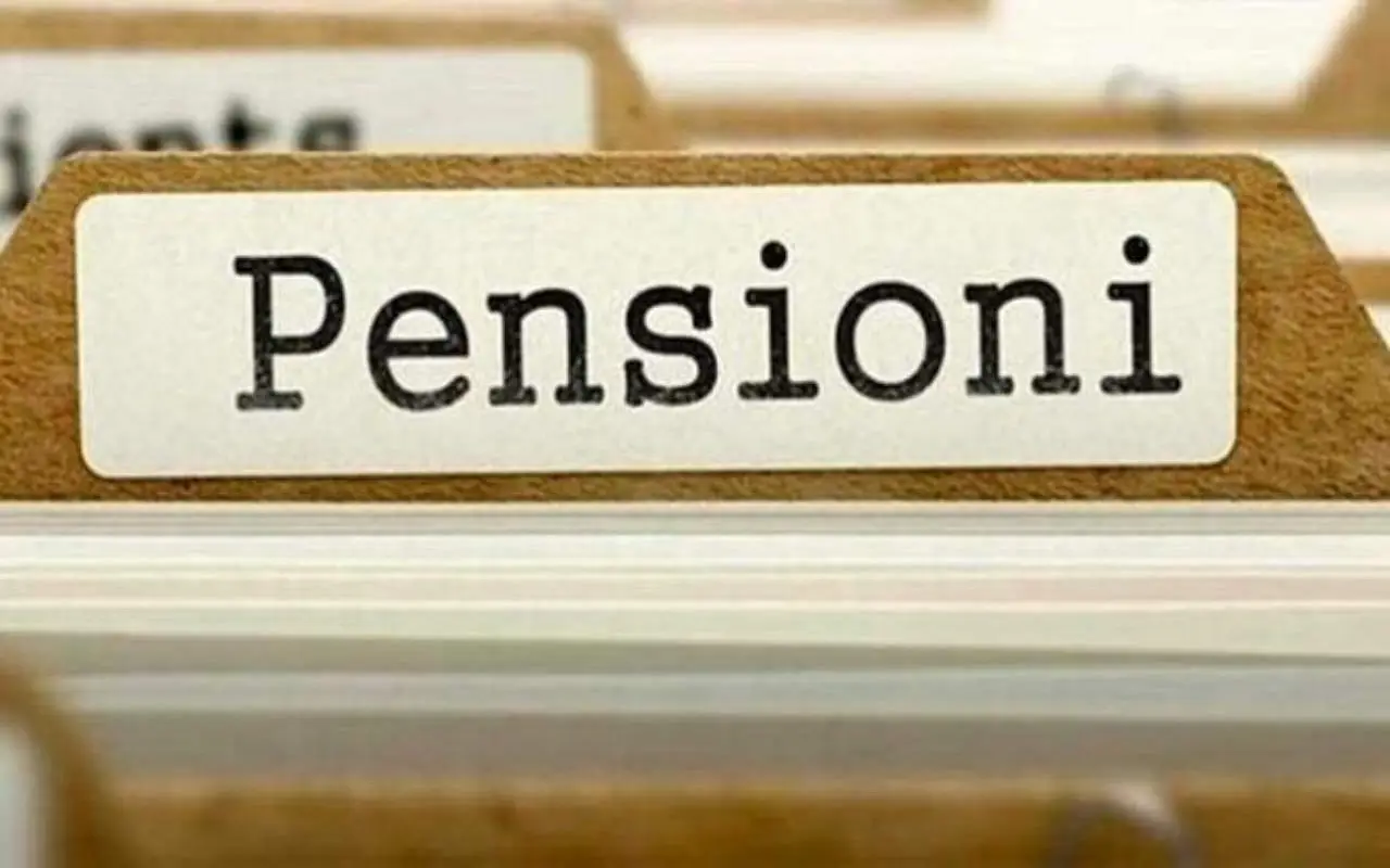 Quanti anni di contributi servono davvero per la pensione anticipata in Italia Quanti anni di contributi servono davvero per la pensione anticipata in Italia