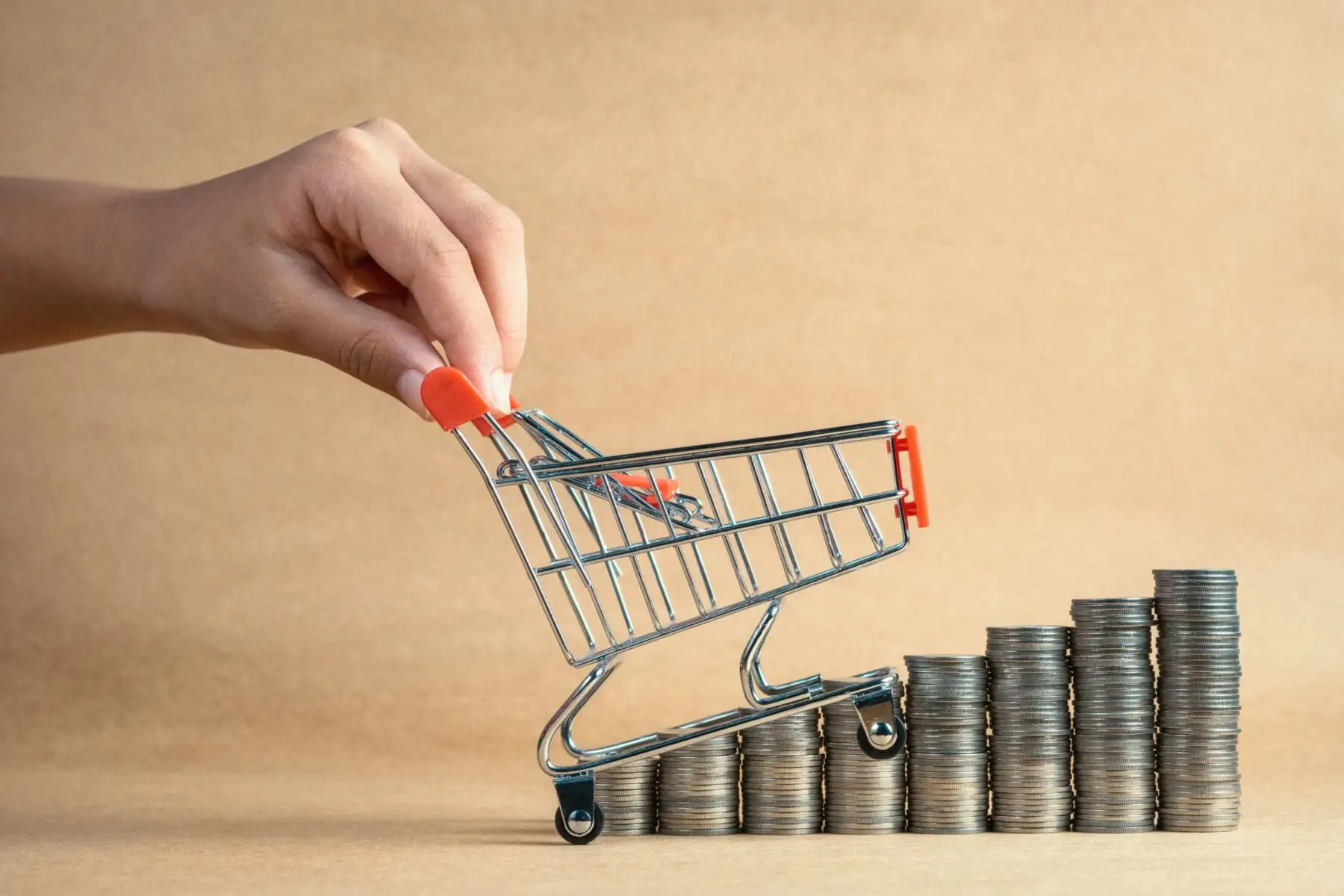 Carta acquisti 2025: come funziona e chi ne ha diritto SP - Carta acquisti con scontrini della spesa